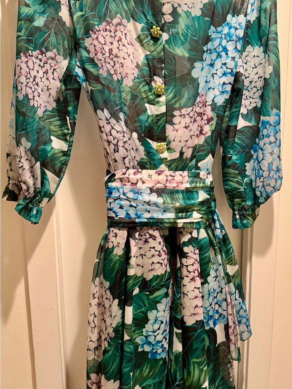 Floral Hydrangea Print Maxi Dress in Green and Blue